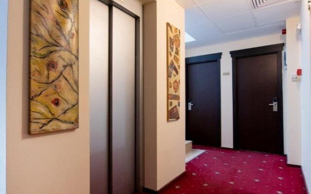 Hotel Duke Armeneasca