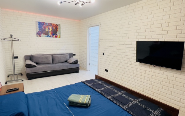 Blagoustroyennye na ulice Koroleva Apartments