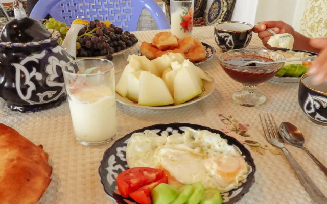 Diyor Hostel