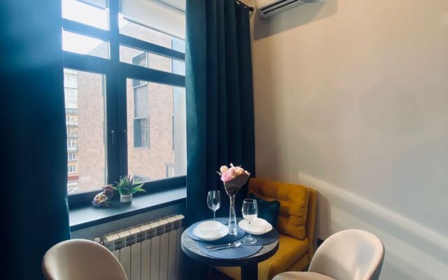Apartment New Scandi Green on Tulskaya