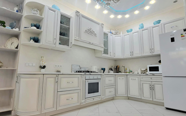 Квартира Royal Apartment на Крымской 22 Четырехкомнатные