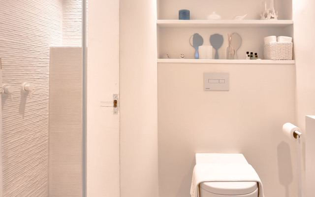 Apt Blanche  Apartments