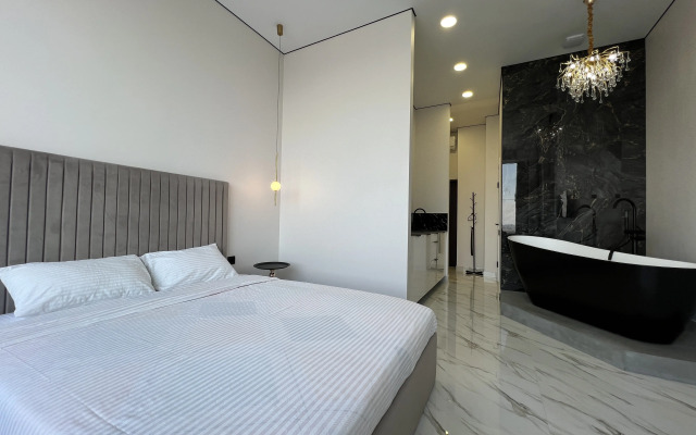 Ot Elitkhaus24 V Samom Vysokom Zdanii Status Apartments