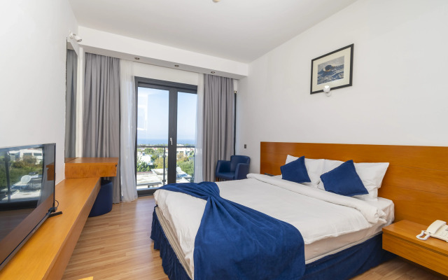 Bellapais Oasis Hotel