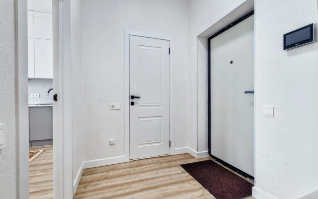 Evro2 v Samom Serdtse Stolitsy Flat