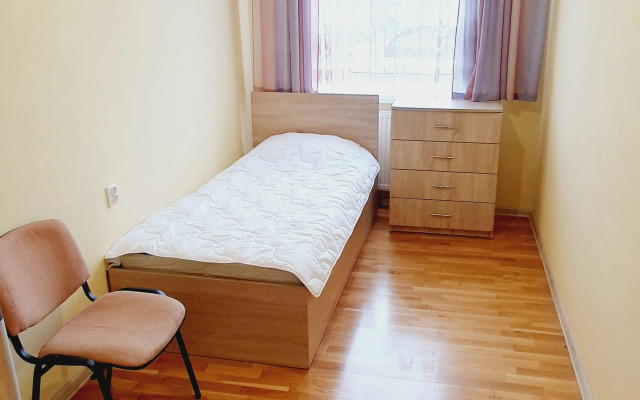 Na Zheleznodorozhnoj 12 Apartments