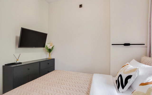 Easyguest Ryadom S M. Rizhskaya Apartments