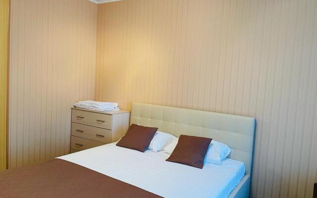 Yacht Club Fregat Hotel