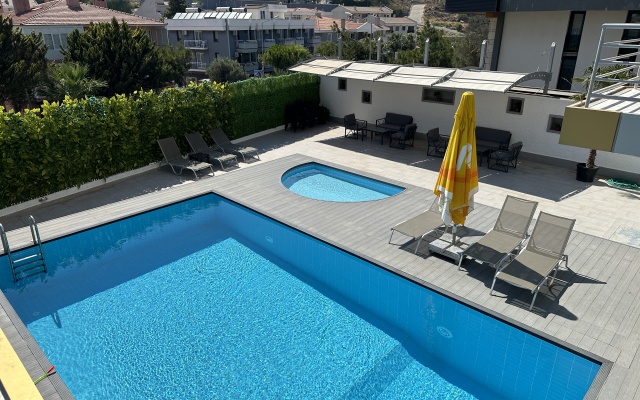 Отель Life Pacific Cesme