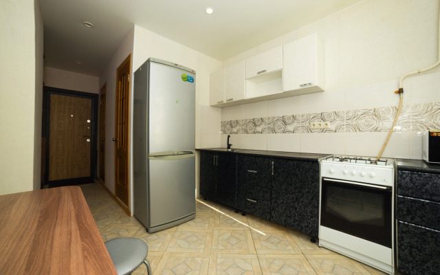 Odnokomnatnaya uytnyi Dom u ZD vokzala Flat