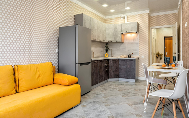 V Tsentre Goroda Apartment