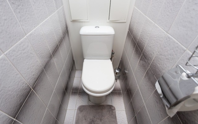 Sovremennaya Kvartira Peshkom ZhD Apartments