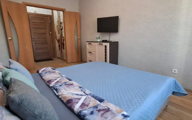 Однокомнатная Квартира Рядом с Набережной Ангары