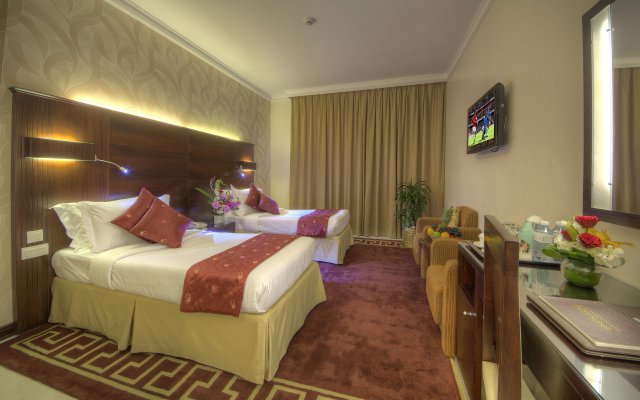 Отель Fortune Grand Hotel Deira Dubai 4*