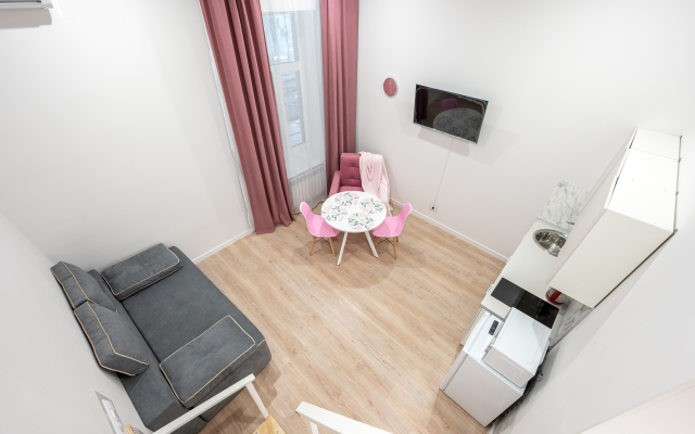 Апартаменты двухуровневые на Коломенской