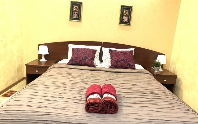 Studio na Lenina 23 Mirnydom Apartments