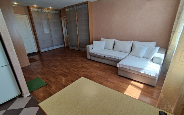 Квартира 10 мин до центра, уютно, чисто, ванна для двоих