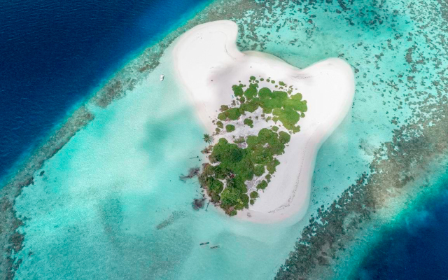 Salt Ukulhas Villa