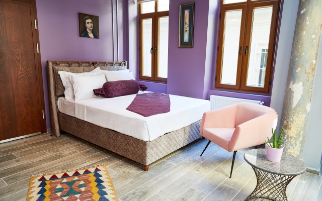 No 8 Galata Apart-Hotel