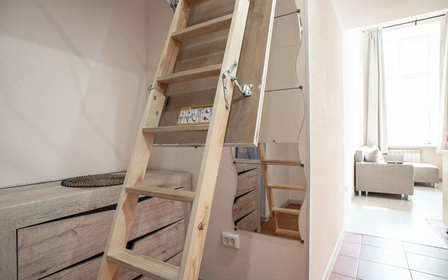 Апартаменты Двухъярусная студия на Невском