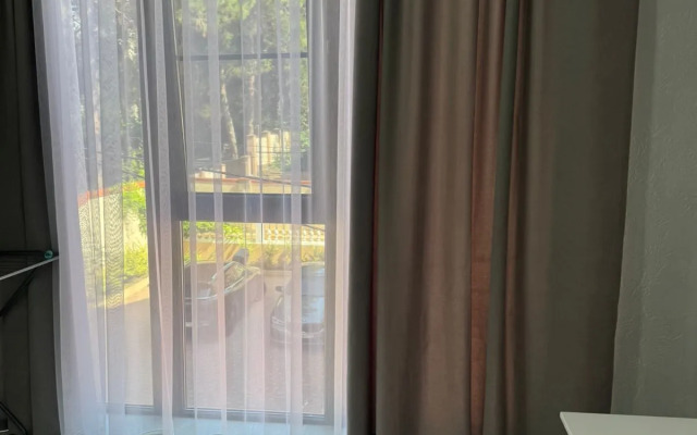 Апартаменты на Светлой 18 (302)