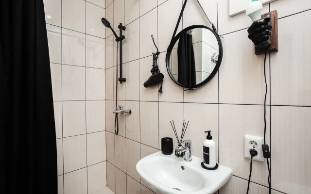 Na Krymskoy 89 Loft Flat