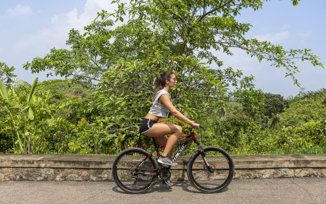 Mayurana by Edwards Collection Villa