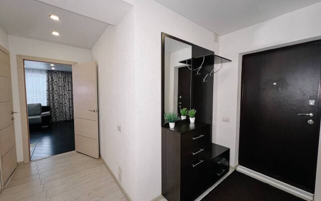 Апартаменты Уютные в Самом Центре Города Aparts.