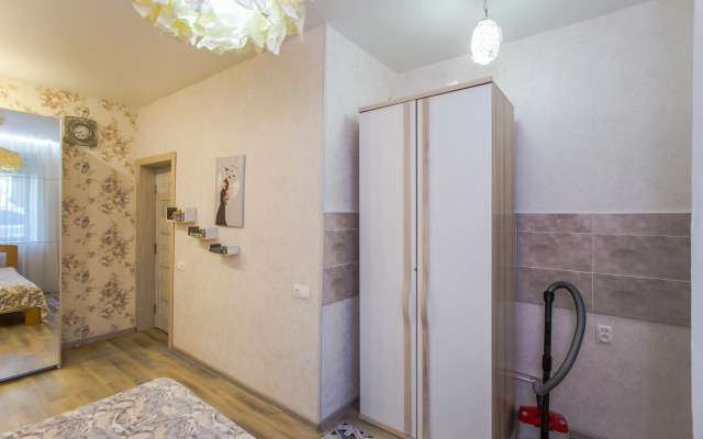Na Ul. Beregovaya 6 Flat