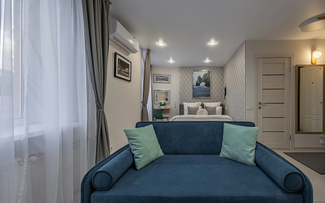 Квартира улучшенная в центре города студия