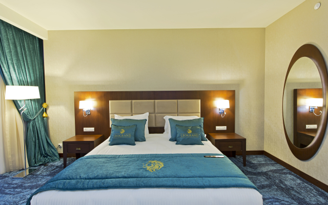 JRW Welmond Hotel SPA & Casino