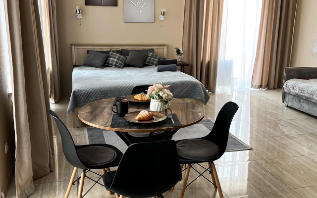 Апартаменты на набережной 607