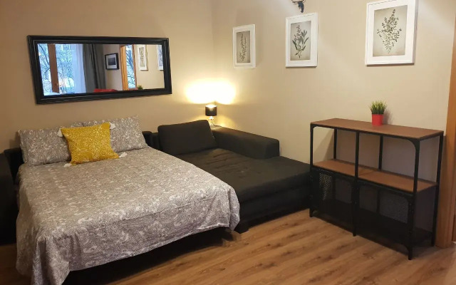 Квартира Уютная 2-комнатная рядом с Cити, Экспоцентром и ДКБ-9