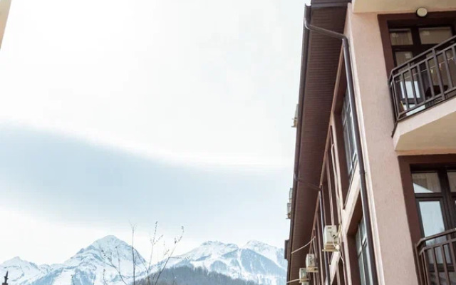 Апартаменты More Rooms в Эсто-Садок