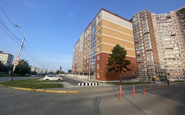 2 kom. Ryadom Aeroport i ZhD Vokzal Flat