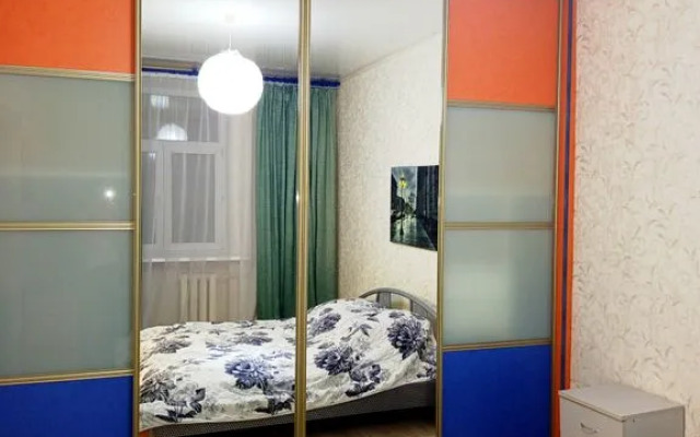 Апартаменты 3-комнатные в центре Минска на Площади Победы