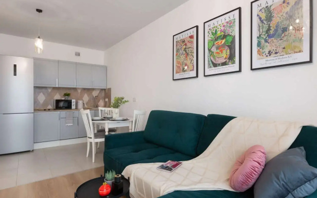 Апартаменты Happy House Люблинская 80 к 5