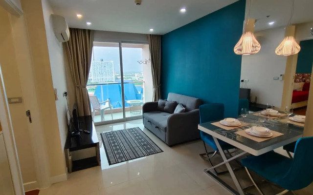 S Vidom Na Gorod Caribbean 15 Apartments