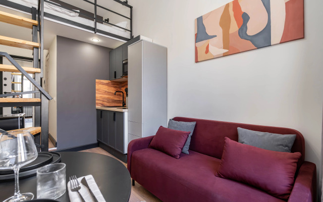 Квартира Двухуровневая квартира-студия с дизайнерским ремонтом