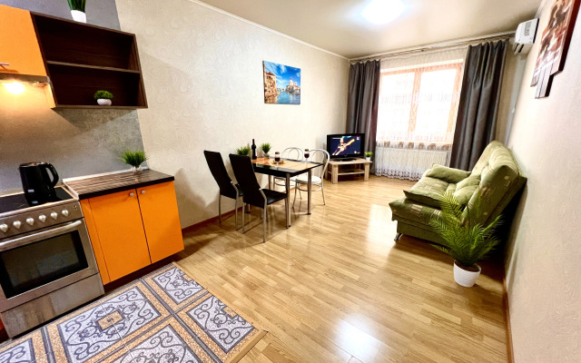 Апартаменты двухкомнатные на 13 этаже в ЖК Современник рядом с МТЛ-Арена