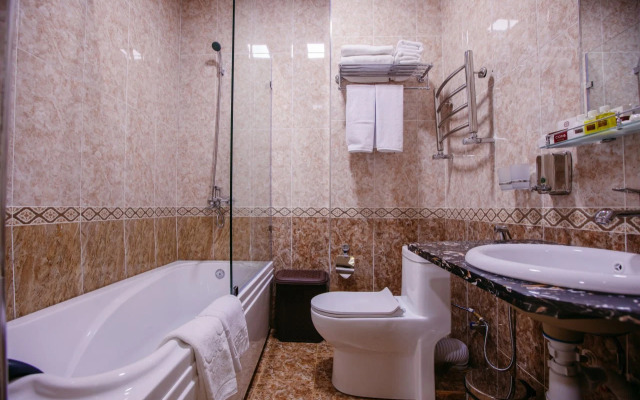 Отель Grand Hotel Sogdiana