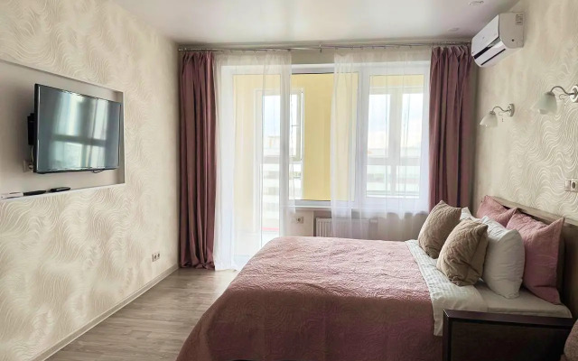 Ryadom S Metro Flat