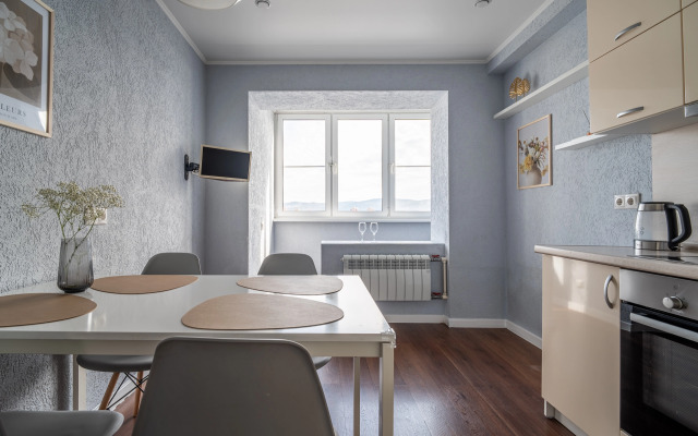 Квартира KRASROOM на Набережной Енисея