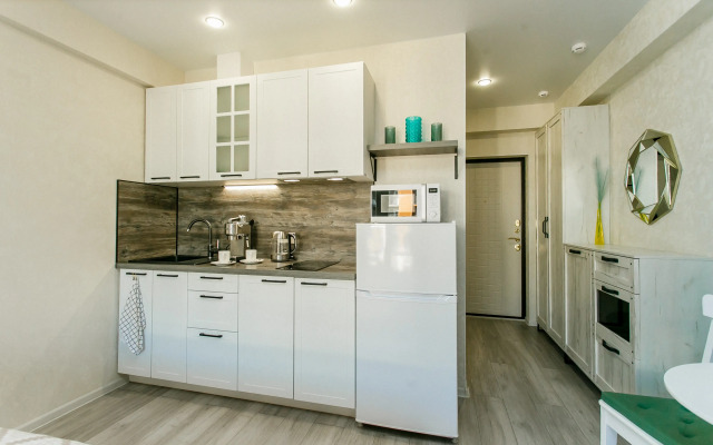 Апартаменты с панорамными окнами на первой береговой