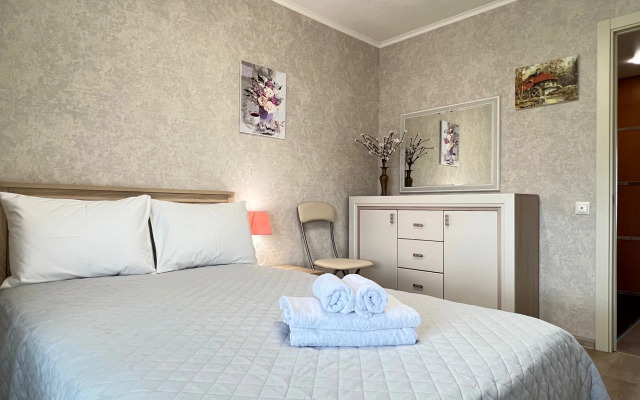 Na Naberezhnoy s Vidom na Zaliv Flat