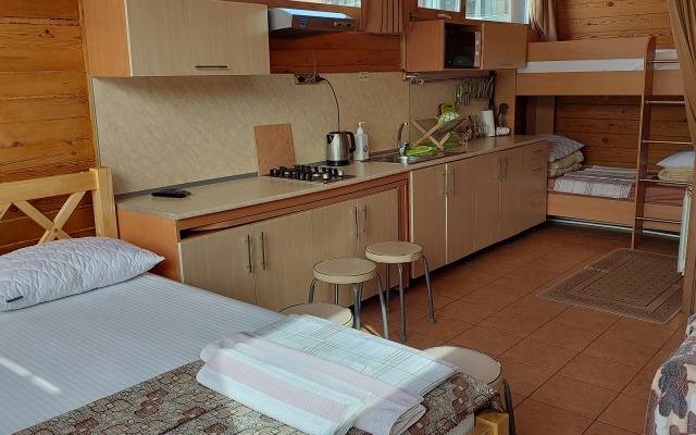 Dom U Katuni Guest House