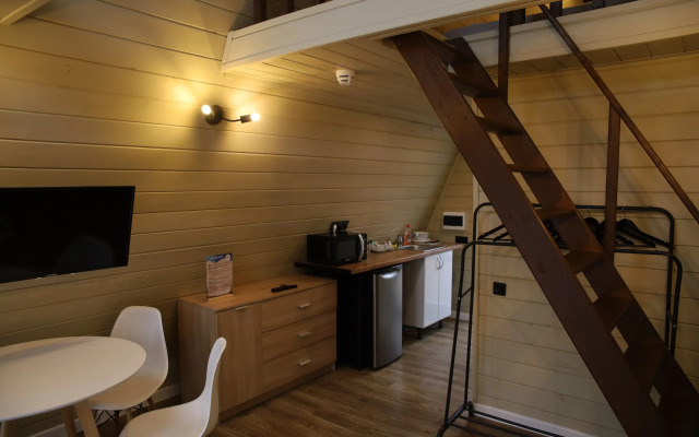 Glamping Stantsiya Morskaya