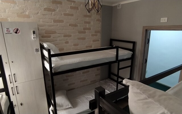 Chinor Hostel