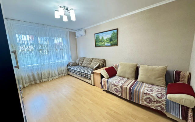Na Ulitse Matrosova 46 Flat