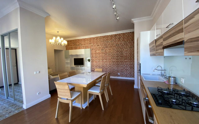 Апартаменты White House на Большой Морской Улице 11